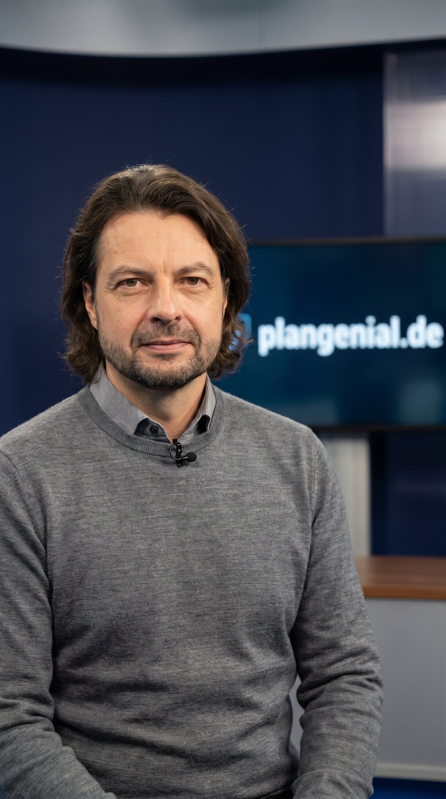Maik Marx im Finanzpost-TV-Studio